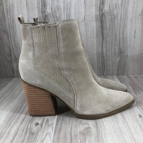 Marc Fisher Ankle Boots Womens 10M Alva Tan Suede Slip On Chelsea Booties - Picture 1 of 12